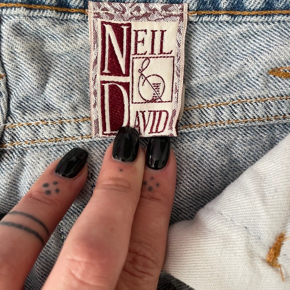 RARE Neil And David Vintage Custom Disney/Mickey Mouse Levi Jean Shorts - Picture 4 of 6